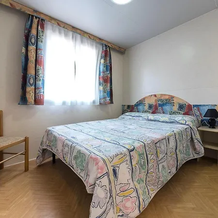 Pleasant Mobile Home In Sorso With Shared Pool Dom wakacyjny Sorso